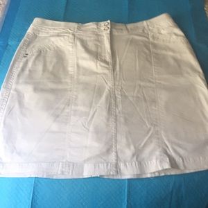 Skirt (skirt w/attached short